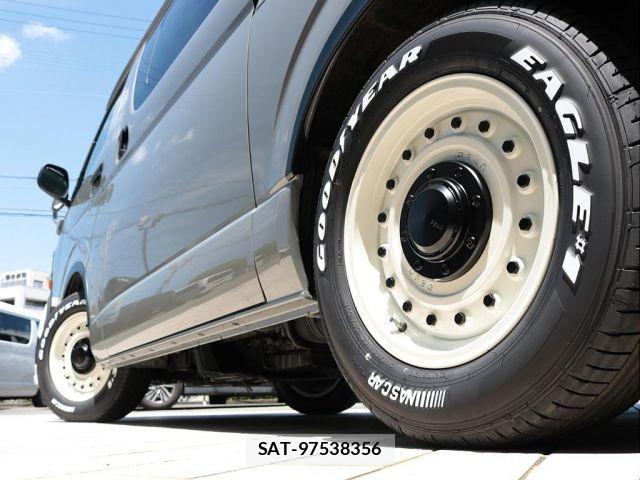 Toyota HIACE VAN 2017-01 8232176-8
