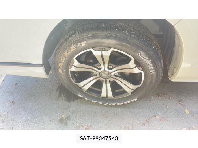 Toyota HIACE VAN 2023-03 8232182-5