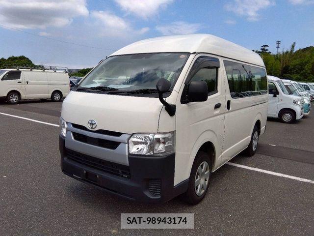 Toyota HIACE VAN 2023-11 8232193-0