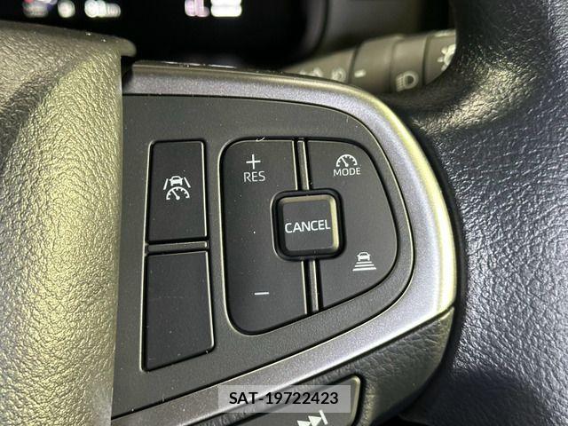 Toyota HIACE VAN 2026-03 8232177-8