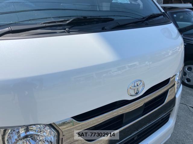 Toyota HIACE VAN 2025-06 8232179-3