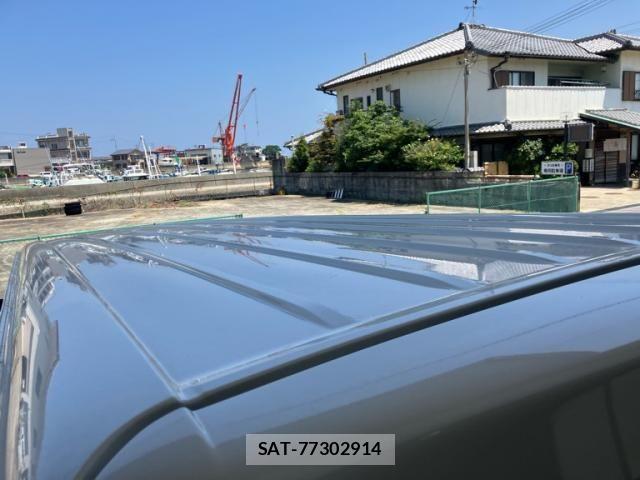 Toyota HIACE VAN 2025-06 8232179-7