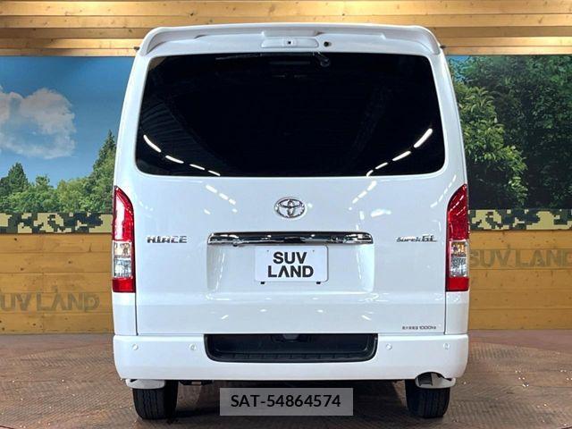 Toyota HIACE VAN 2024-07 8246967-14