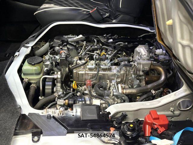 Toyota HIACE VAN 2024-07 8246967-17