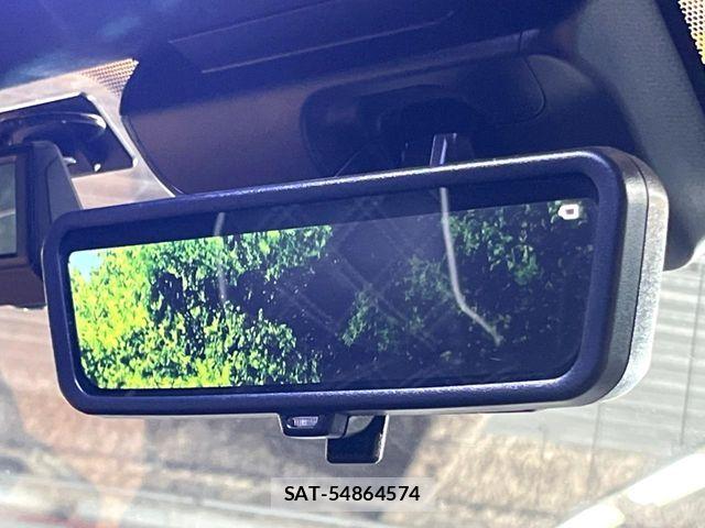 Toyota HIACE VAN 2024-07 8246967-3
