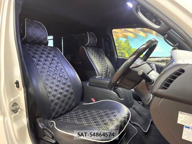 Toyota HIACE VAN 2024-07 8246967-7