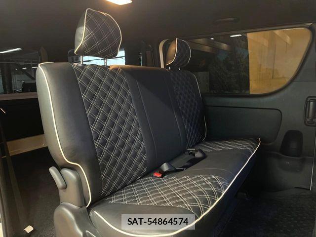 Toyota HIACE VAN 2024-07 8246967-8
