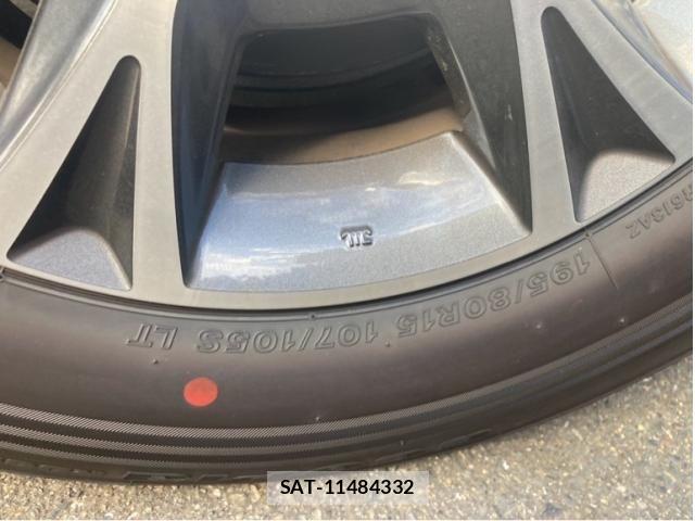 Toyota HIACE VAN 2025-03 8246964-10
