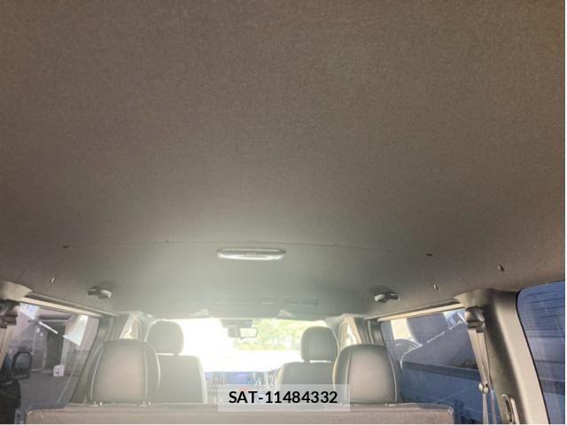 Toyota HIACE VAN 2025-03 8246964-17