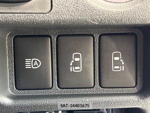 Toyota HIACE VAN 2026-02 8246969-5
