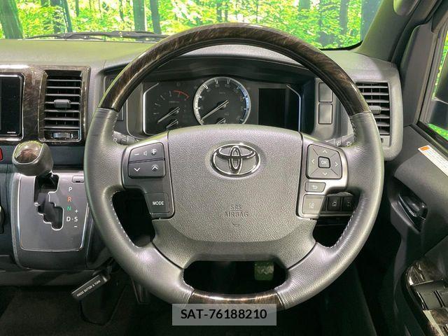 Toyota HIACE VAN 2021-03 8246965-11
