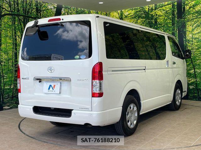Toyota HIACE VAN 2021-03 8246965-17
