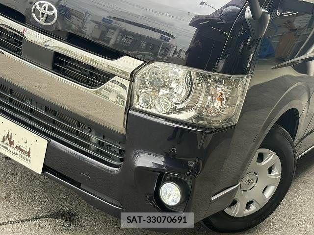 Toyota HIACE VAN 2021-05 8246975-18