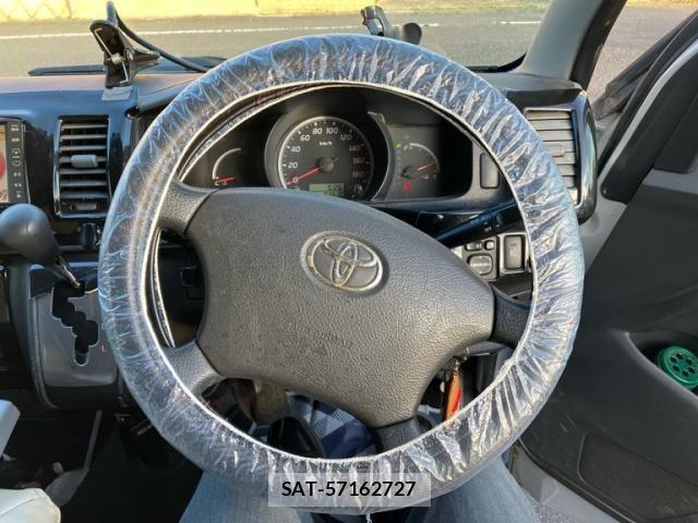 Toyota HIACE VAN 2008-03 8246986-9