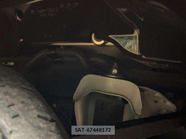 Toyota HIACE VAN 2017-10 8246973-18