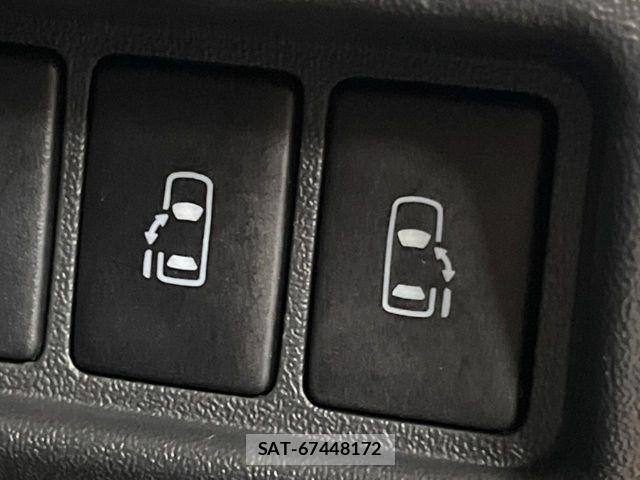 Toyota HIACE VAN 2017-10 8246973-5