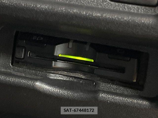 Toyota HIACE VAN 2017-10 8246973-6