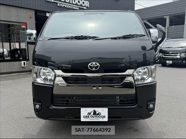Toyota HIACE VAN 2026-05 8246966-1