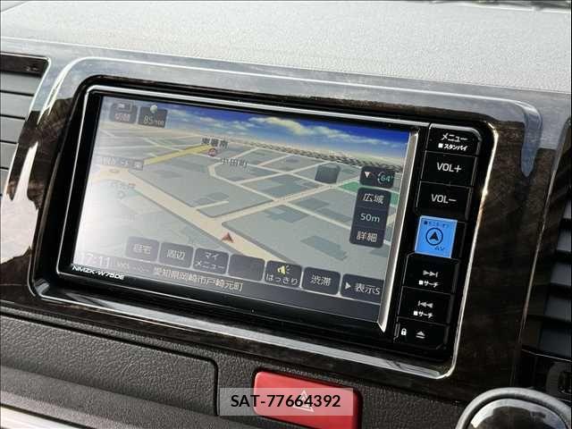 Toyota HIACE VAN 2026-05 8246966-6