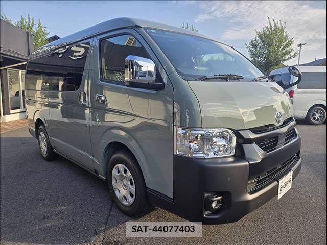 Toyota HIACE VAN 2026-02 8246963-10