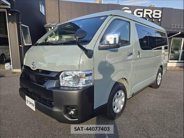 Toyota HIACE VAN 2026-02 8246963-11
