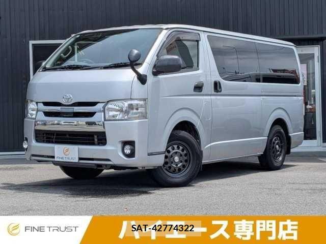 Toyota HIACE VAN 2020-01 8246983-0