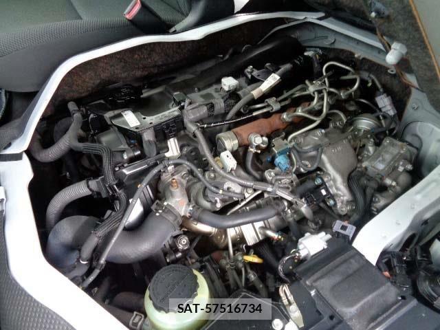 Toyota HIACE VAN 2016-10 8246985-3