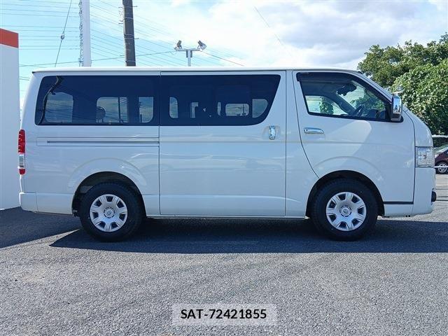 Toyota HIACE VAN 2021-07 8246976-10