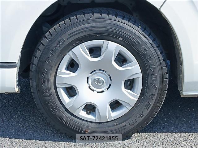 Toyota HIACE VAN 2021-07 8246976-13