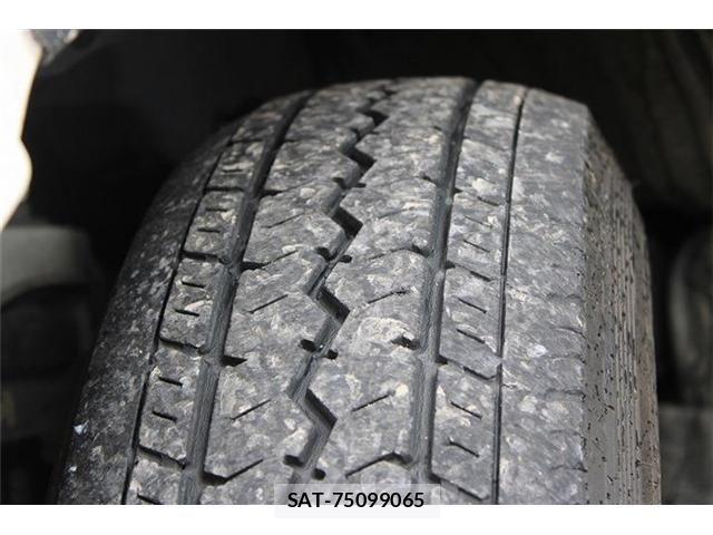 Toyota HIACE VAN 2021-05 8246974-29