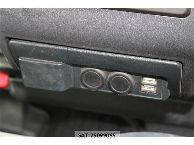 Toyota HIACE VAN 2021-05 8246974-6