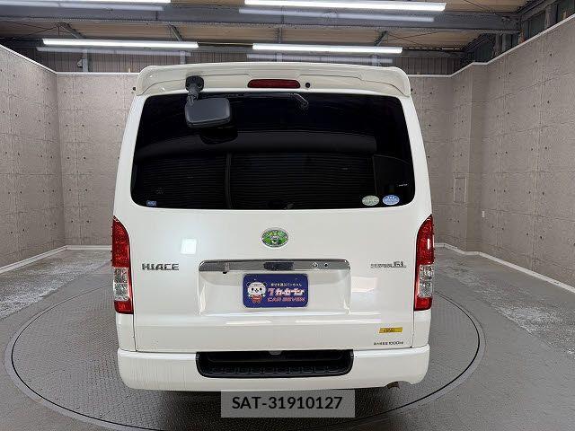 Toyota HIACE VAN 2014-10 8246981-4