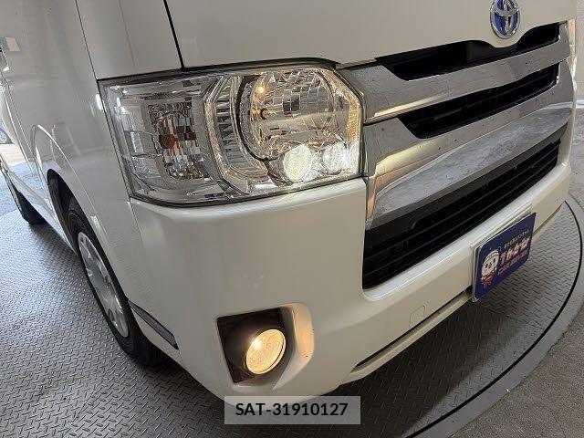Toyota HIACE VAN 2014-10 8246981-5
