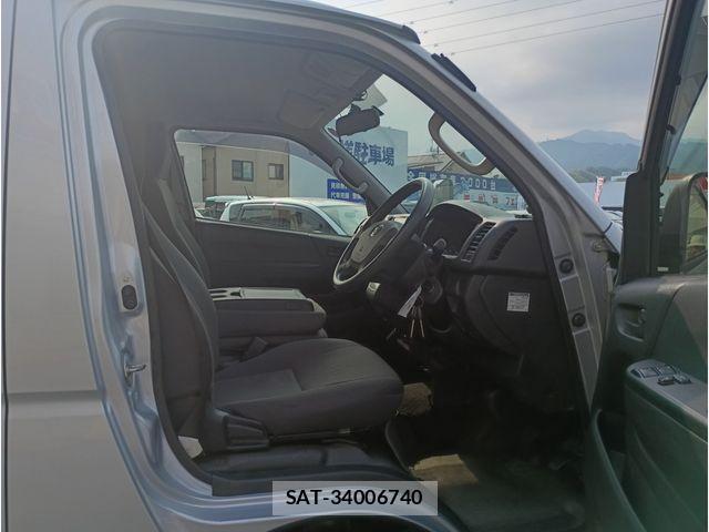 Toyota HIACE VAN 2015-06 8317714-1