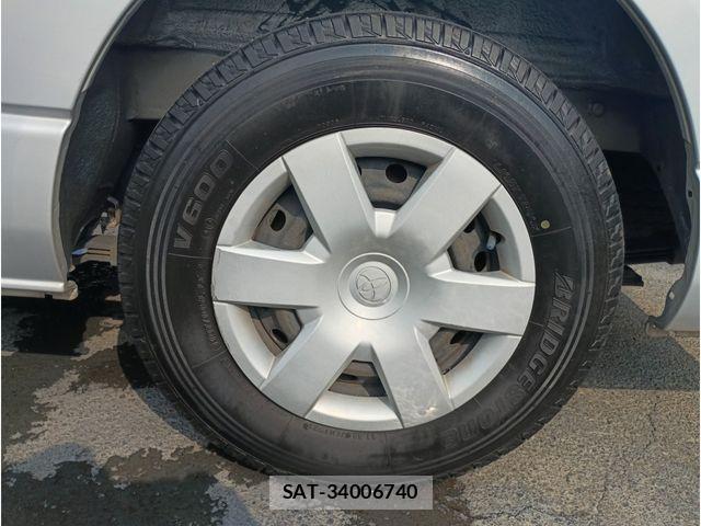 Toyota HIACE VAN 2015-06 8317714-22