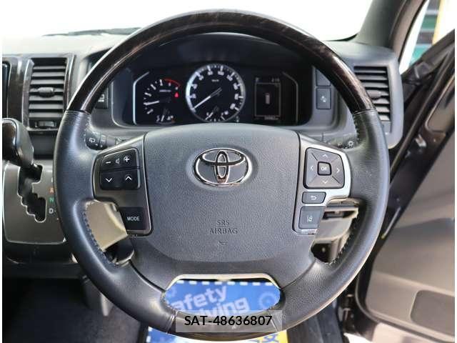 Toyota HIACE VAN 2023-01 8317697-16