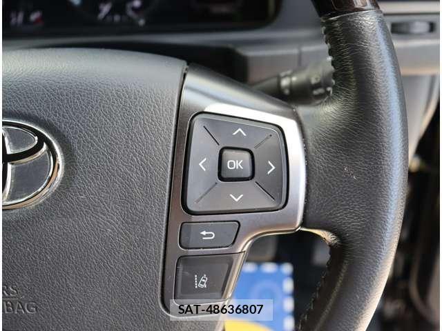 Toyota HIACE VAN 2023-01 8317697-18