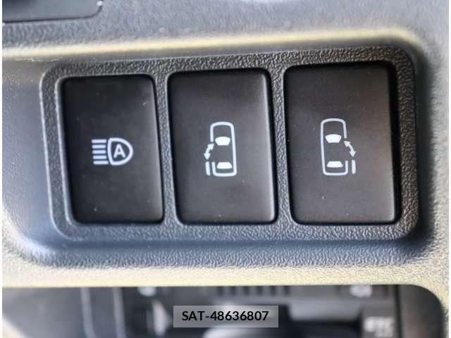Toyota HIACE VAN 2023-01 8317697-24