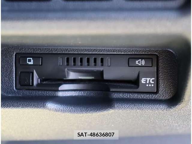 Toyota HIACE VAN 2023-01 8317697-25