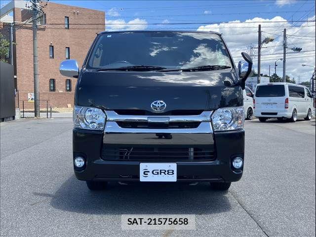 Toyota HIACE VAN 2020-02 8317708-16