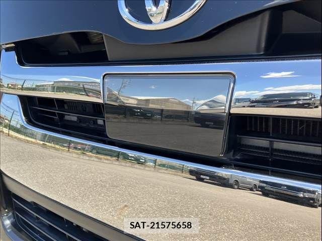 Toyota HIACE VAN 2020-02 8317708-25