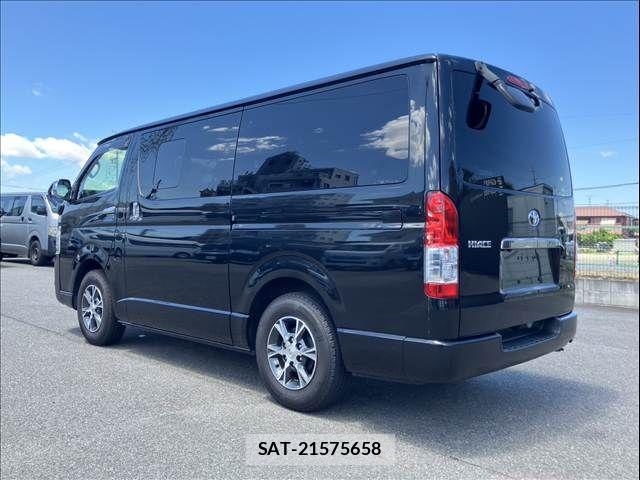 Toyota HIACE VAN 2020-02 8317708-7