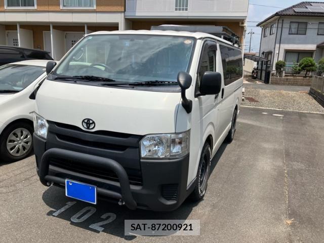 Toyota HIACE VAN 2017-07 8317715-0