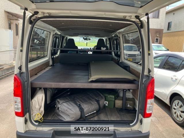 Toyota HIACE VAN 2017-07 8317715-9