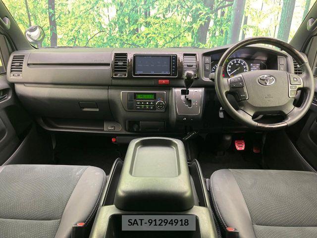 Toyota HIACE VAN 2023-12 8317704-1