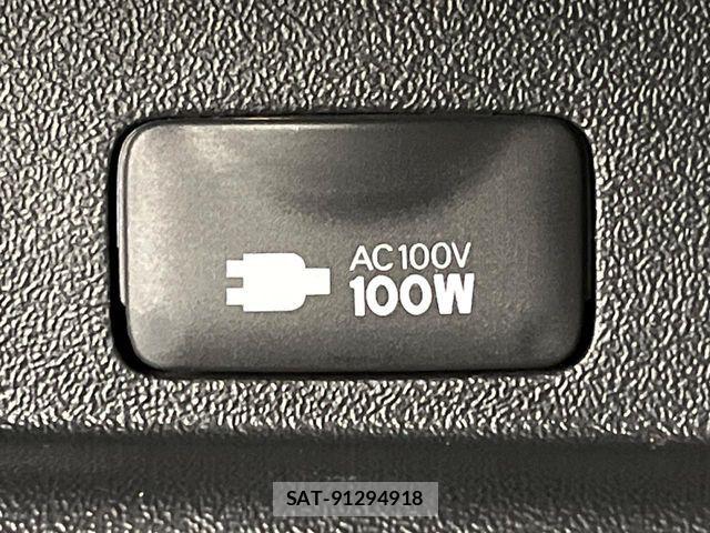 Toyota HIACE VAN 2023-12 8317704-5