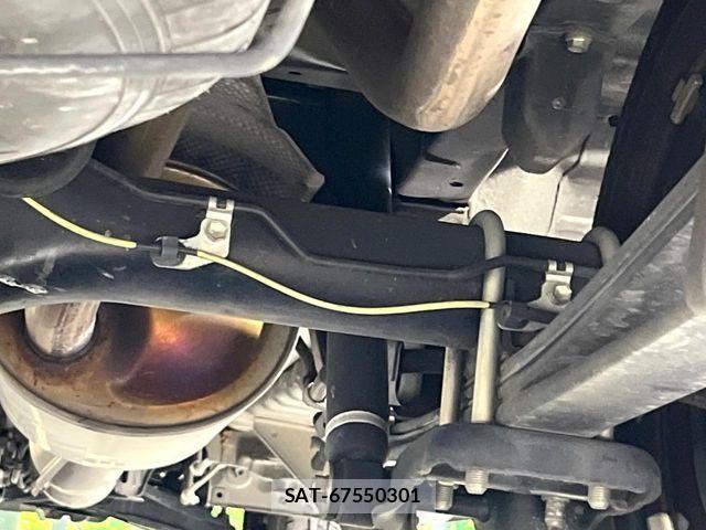 Toyota HIACE VAN 2019-11 8317710-19
