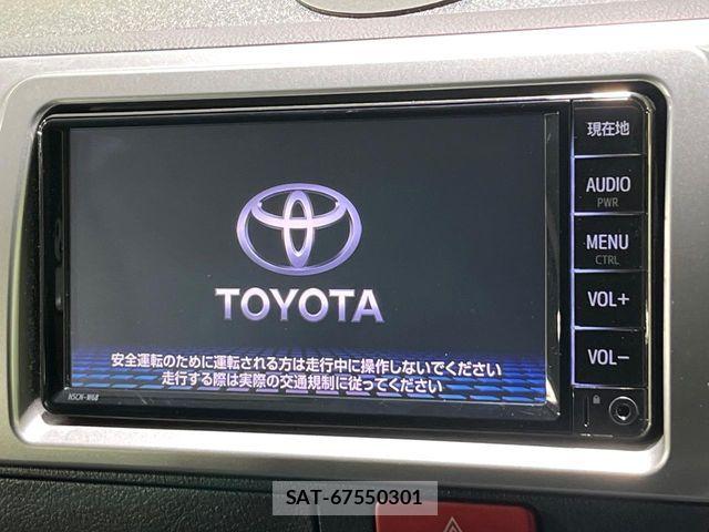 Toyota HIACE VAN 2019-11 8317710-2