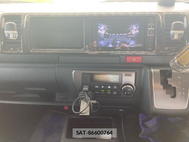 Toyota HIACE VAN 2018-11 8317705-14