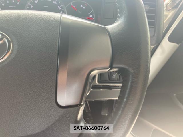 Toyota HIACE VAN 2018-11 8317705-19